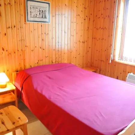 Bungalow In Peaceful Environment, With Lovely Views Of Surrounding Green Hills