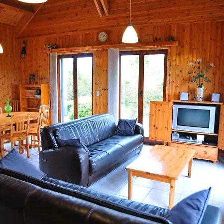 Bungalow In Peaceful Environment, With Lovely Views Of Surrounding Green Hills Laloux